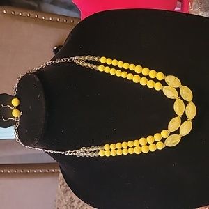 Necklace set yellow and silver